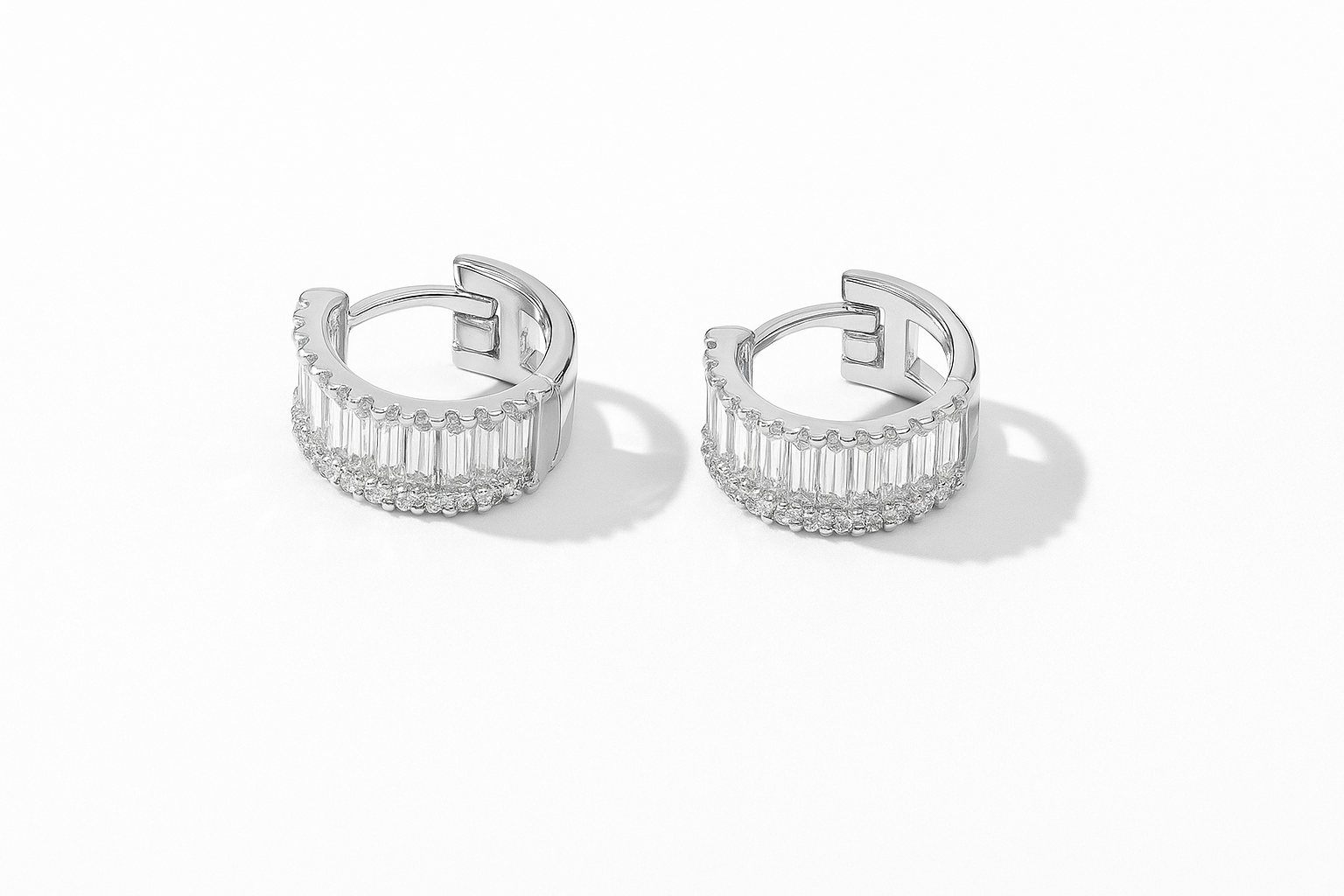 MELANIE HUGGIES - Silver