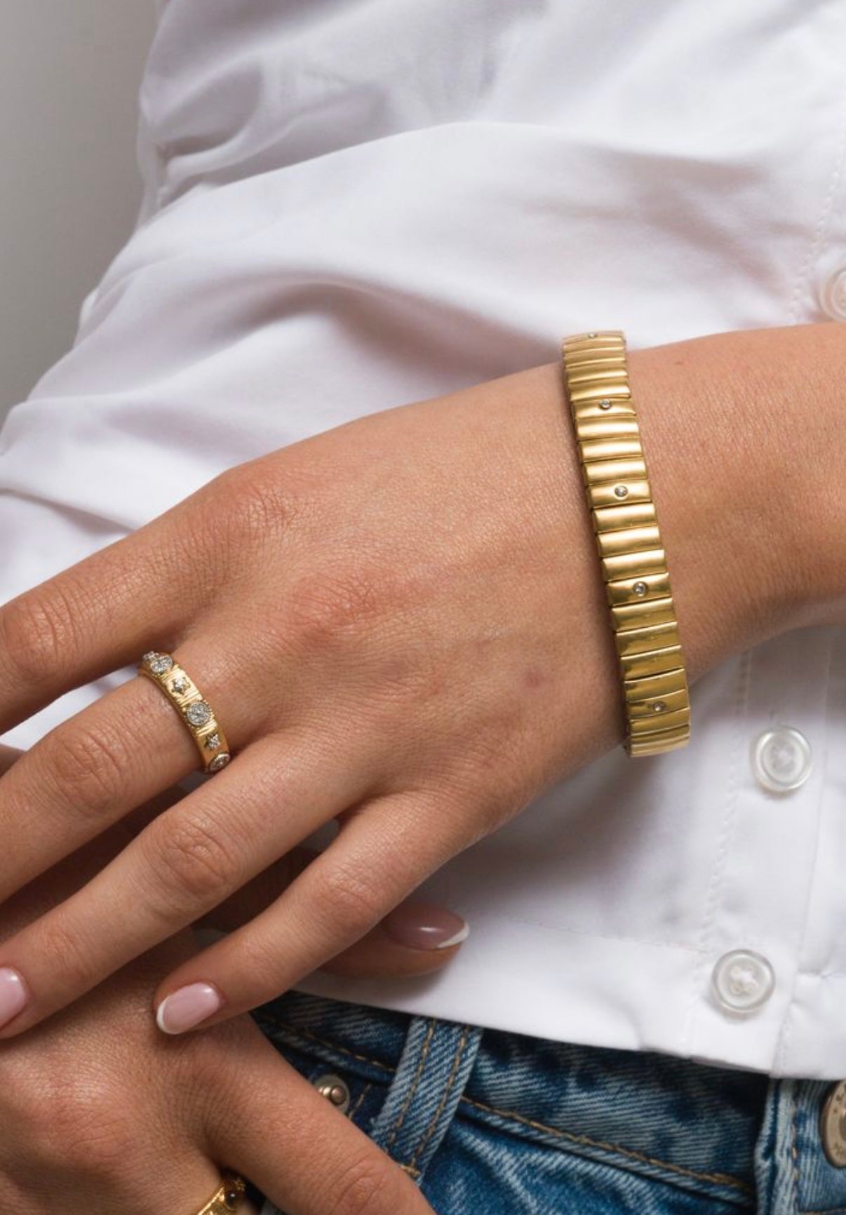 ARABELLA BANGLE | 18k Gold