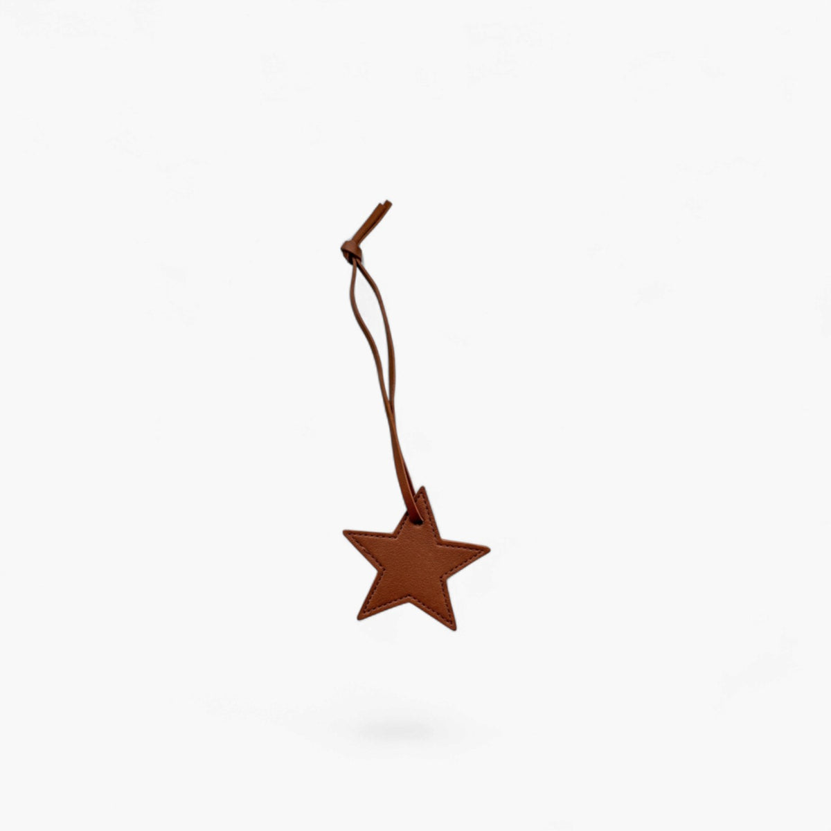 Star Charm | Deep Tan
