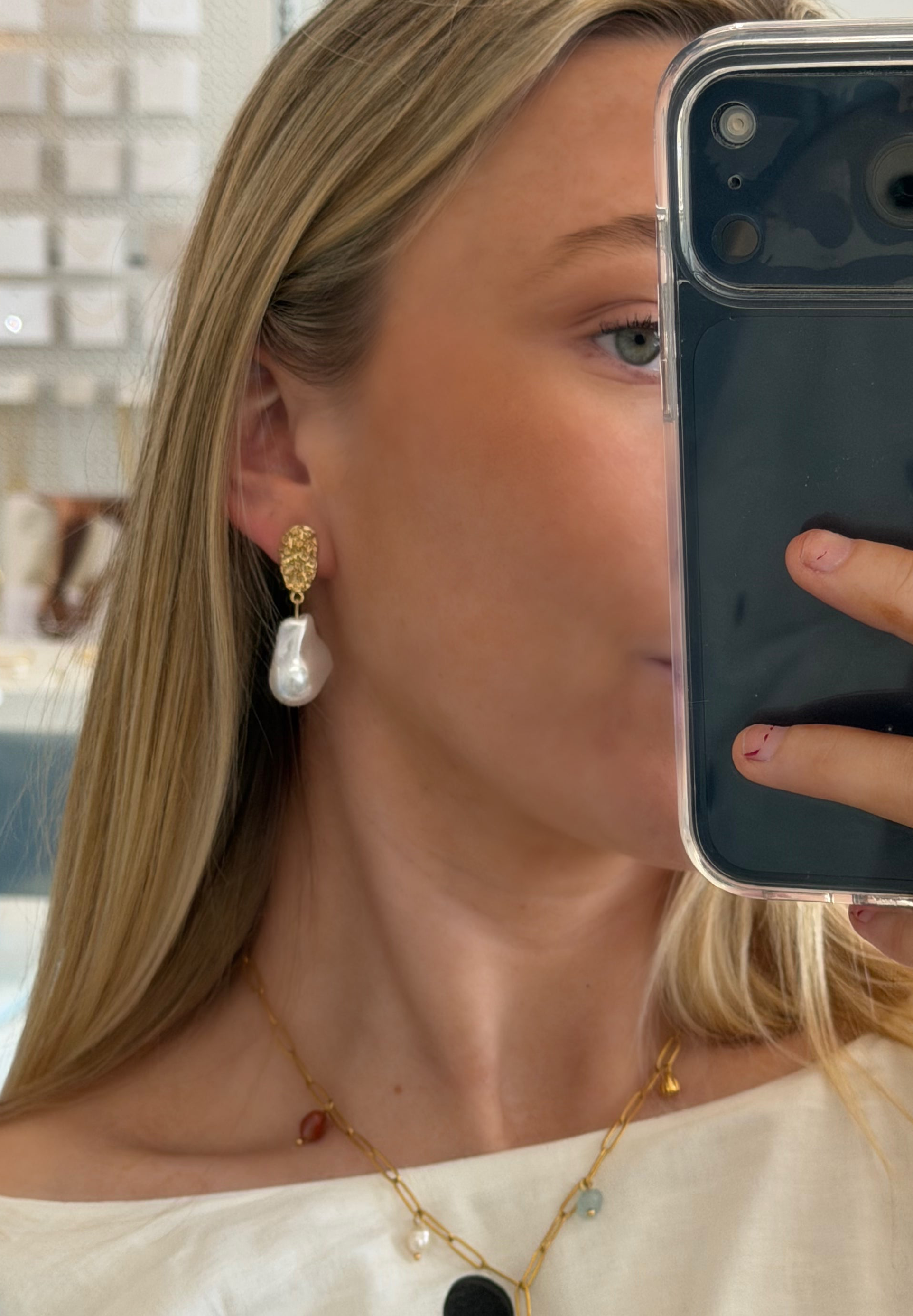 BRODIE EARRINGS LUVERS - Gold