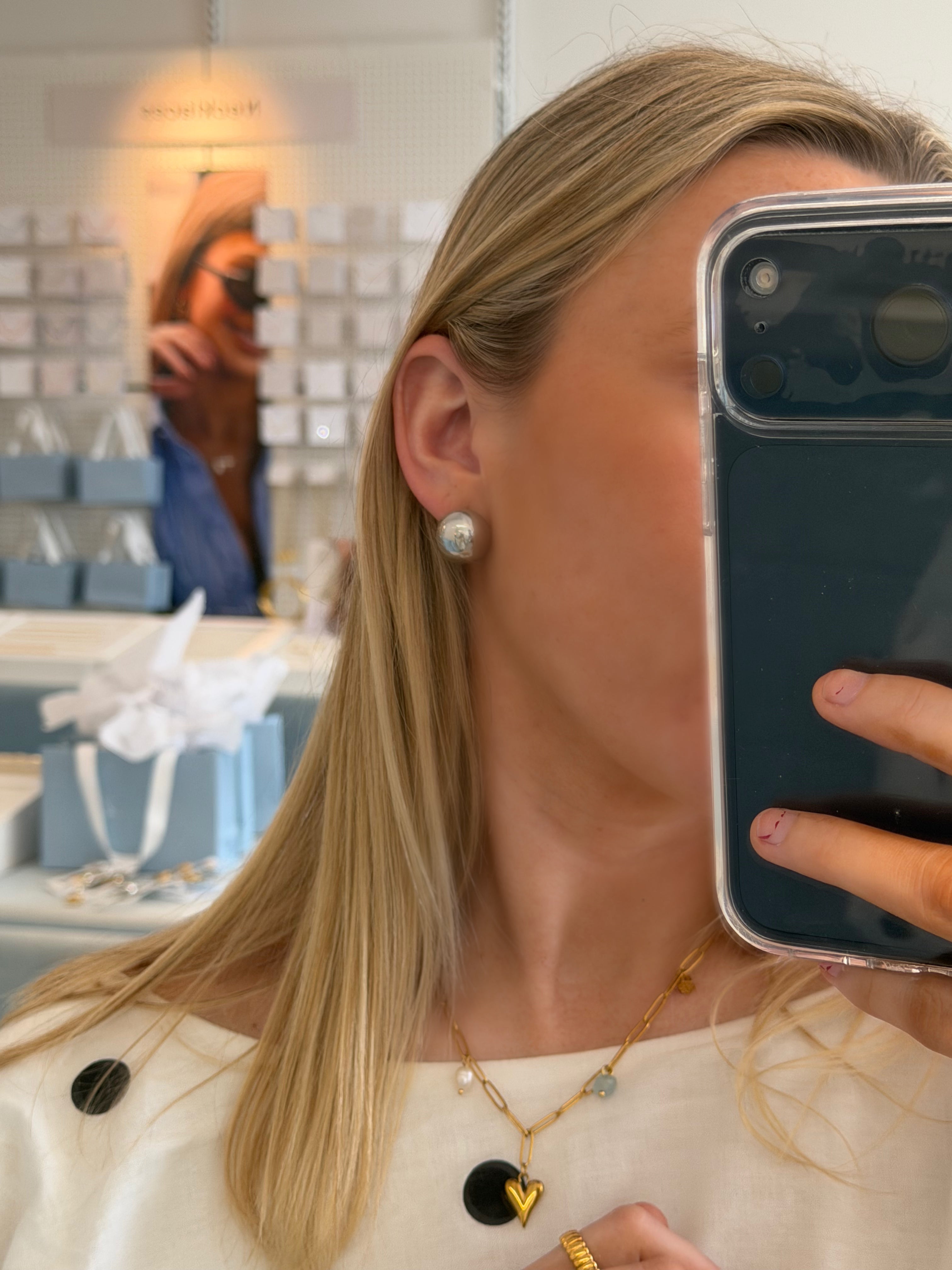 BROOKE HOOPS - LUVERS