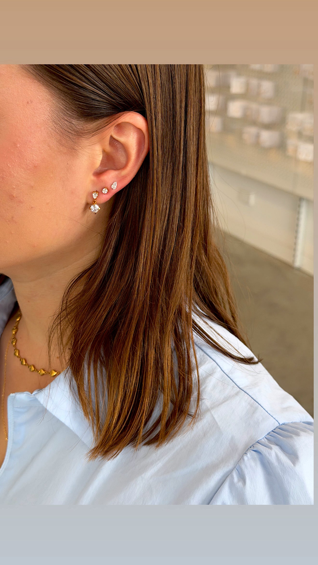 MINI PEAR DIAMANTÉ STUD - Waterproof Gold