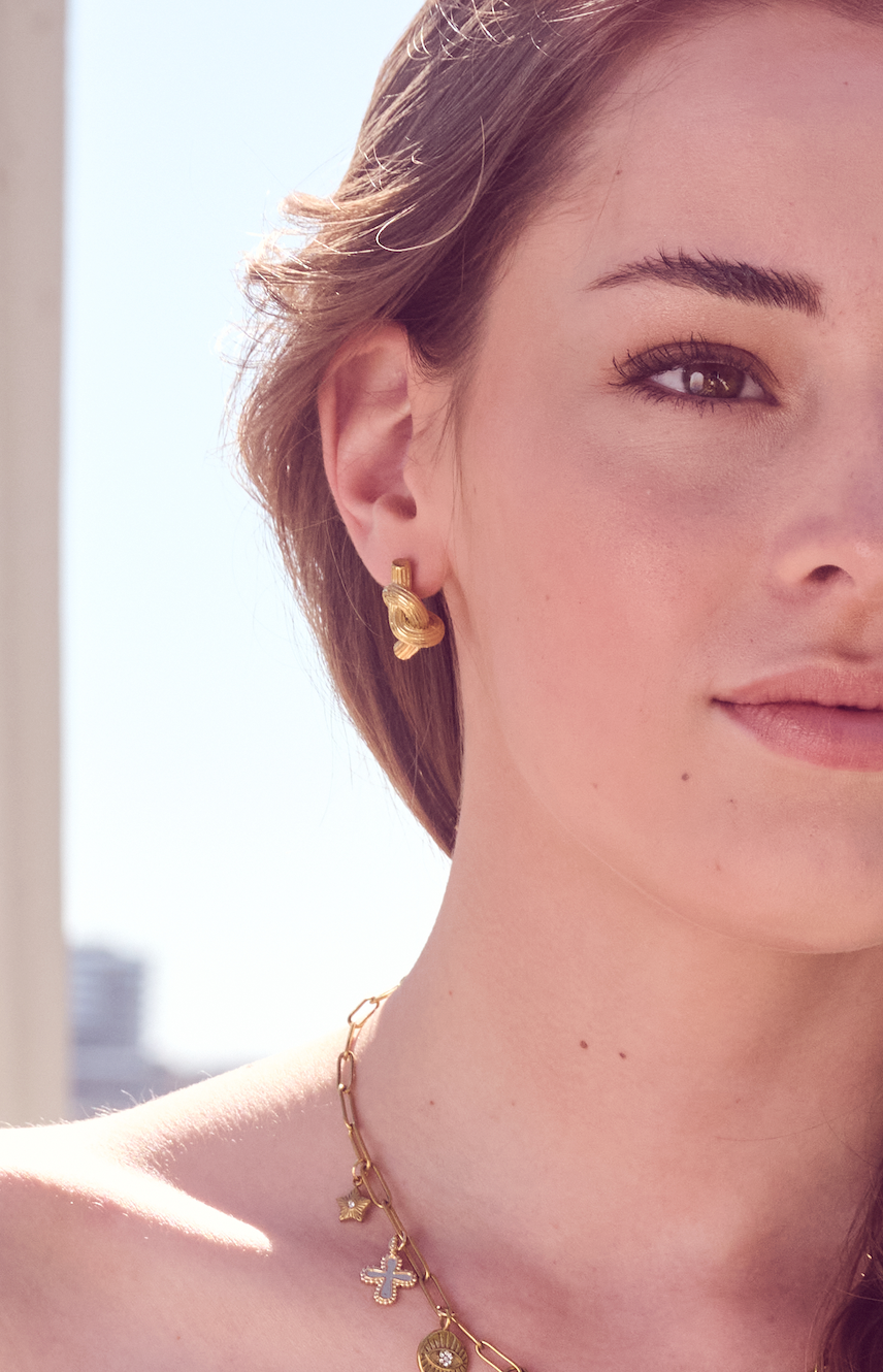 GOLD TIE STUDS - LUVERS