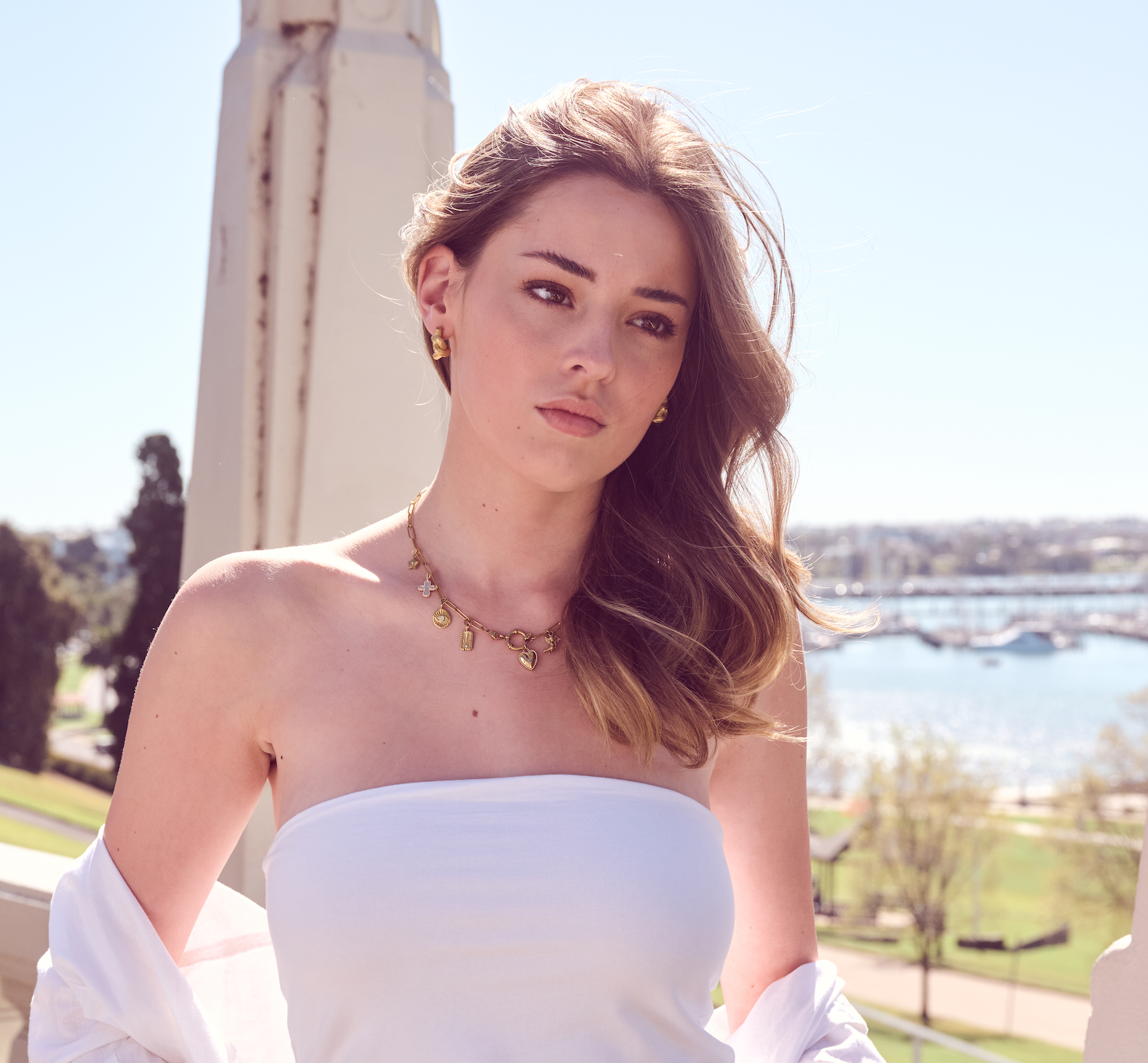 GOLD TIE STUDS - LUVERS