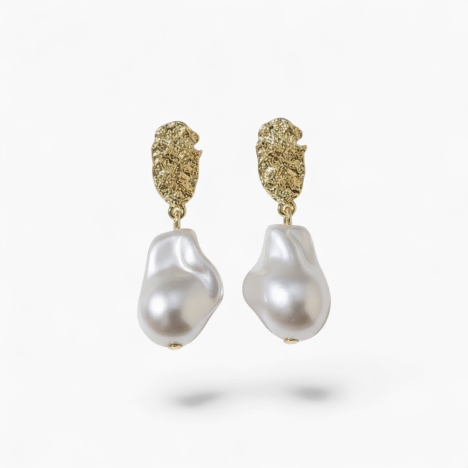 BRODIE EARRINGS | Gold