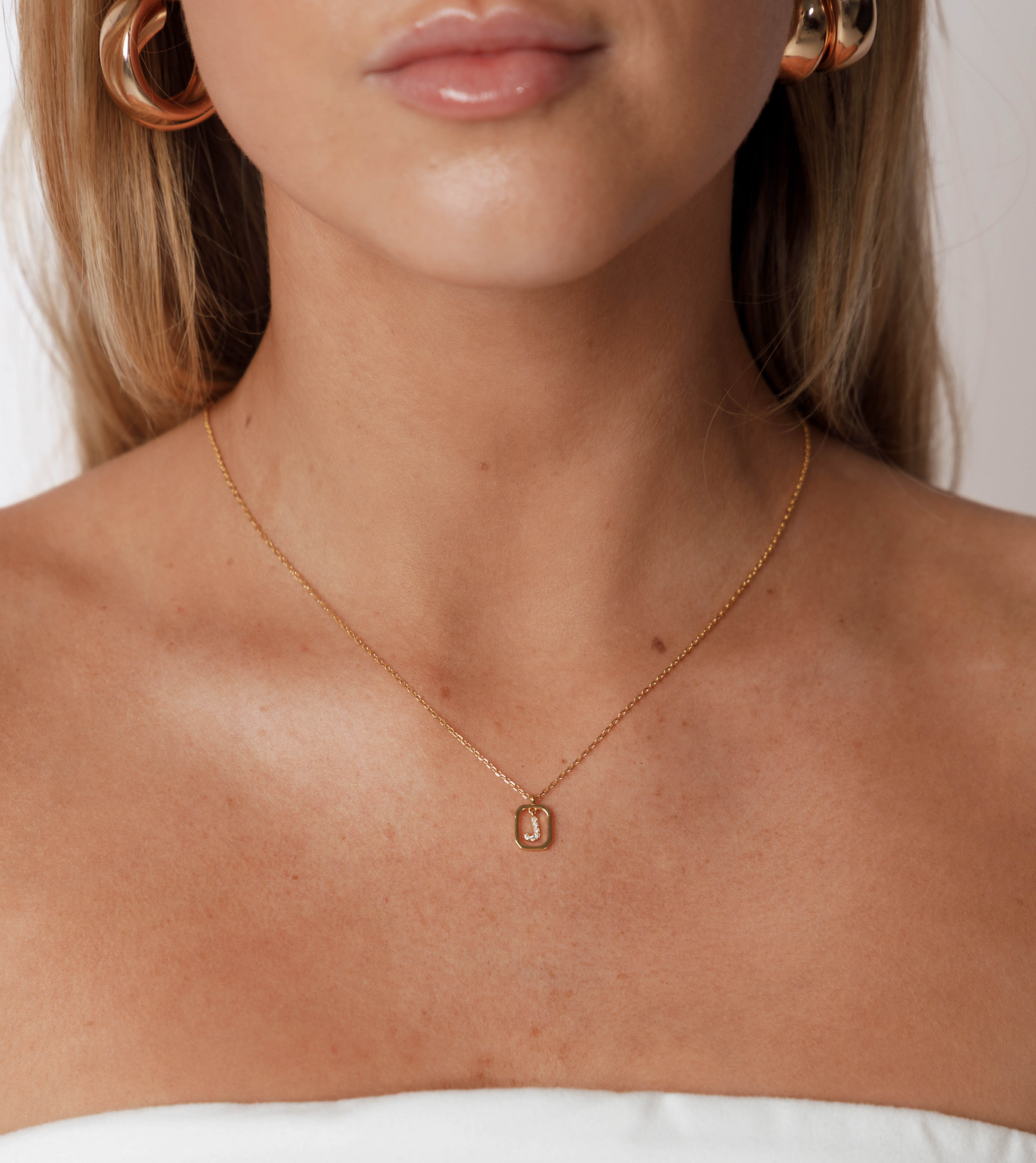 INITIAL PENDANT NECKLACE | Waterproof 14k Gold