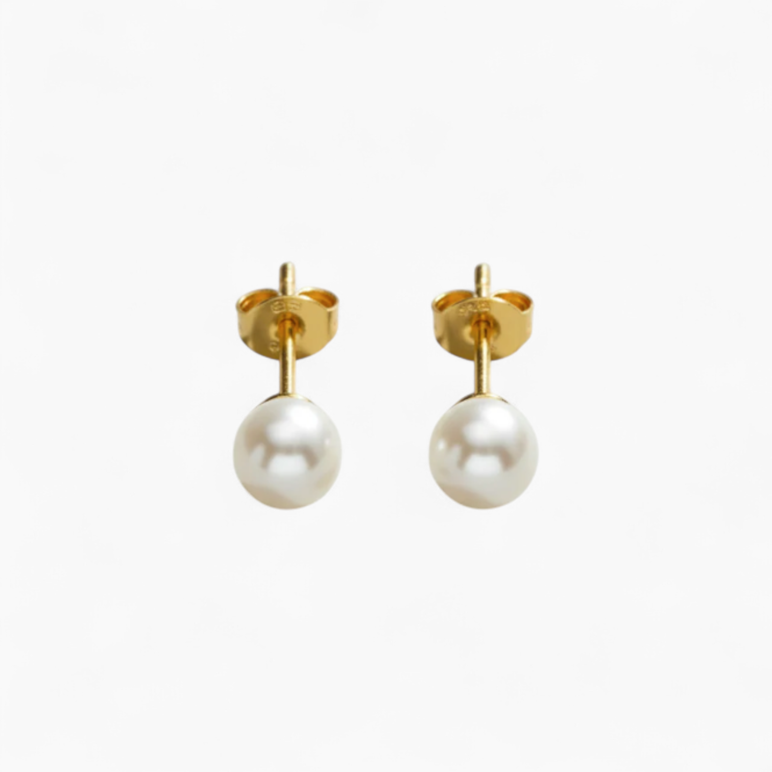 CLASSIC ROUND PEARL STUD - 14k Gold