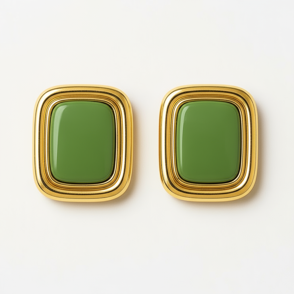Clea earrings with matcha green centre