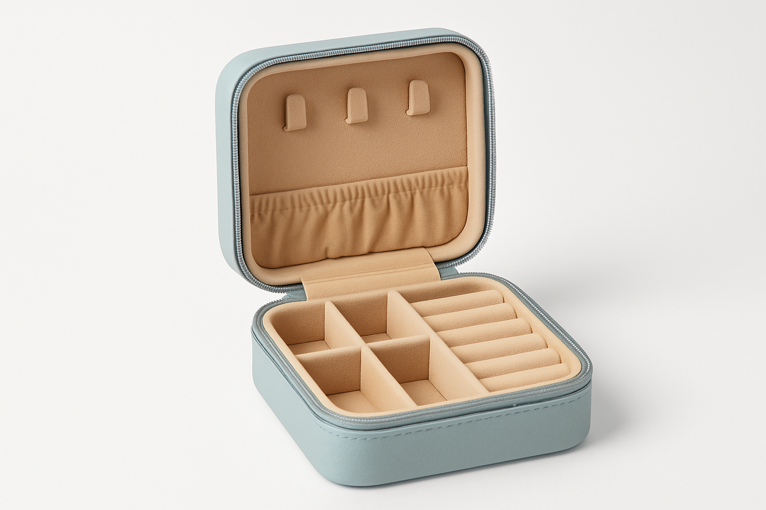 SORRENTO CASE - Studio Flatlay Interior View