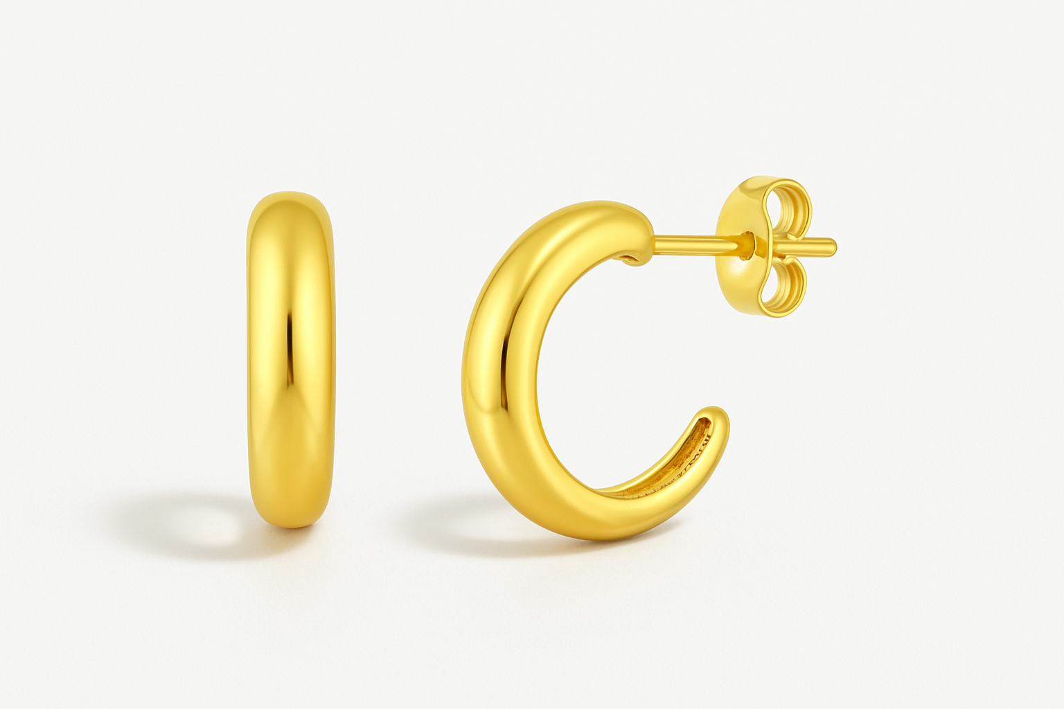 Mini Noa Hoop Gold - Studio Quality White Background