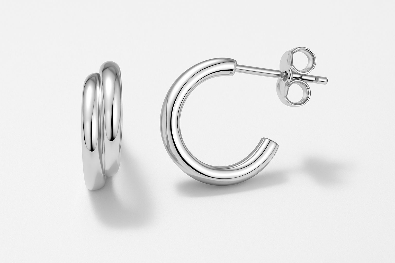 Vienna Huggies Silver - Studio Quality White Background