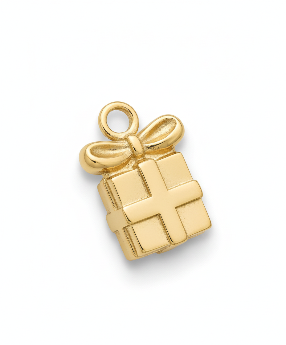 Present Charm - Professional White Backdrop
