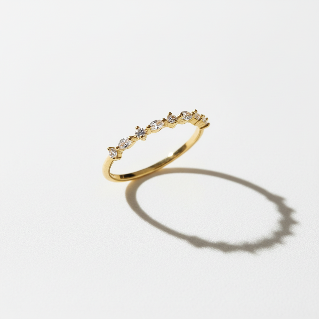 SCARLETT RING - White Studio Backdrop