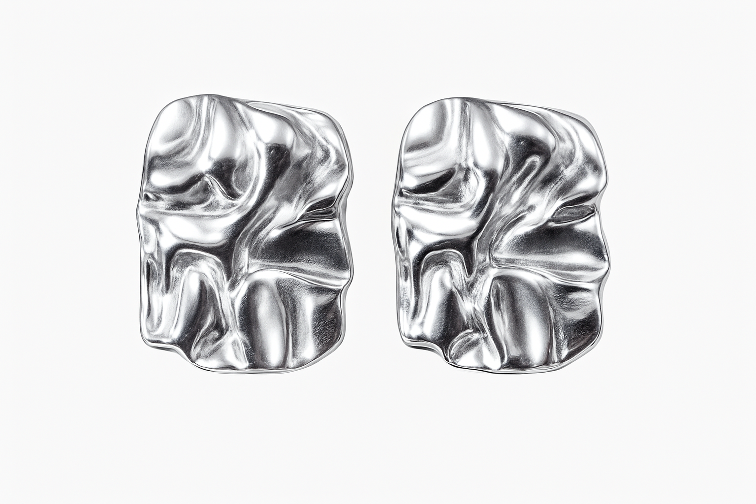 SILVER TEXTURED STUDS - LUVERS with vibrant silver