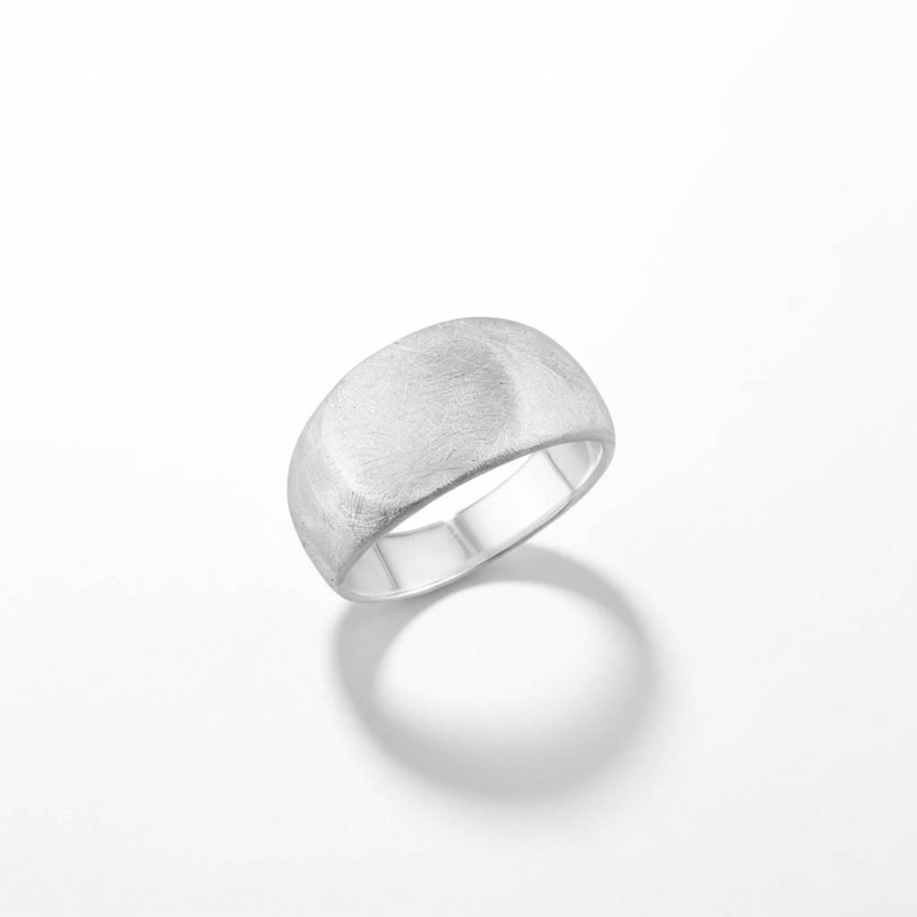 TEXTURE LENNOX RING - White Backdrop